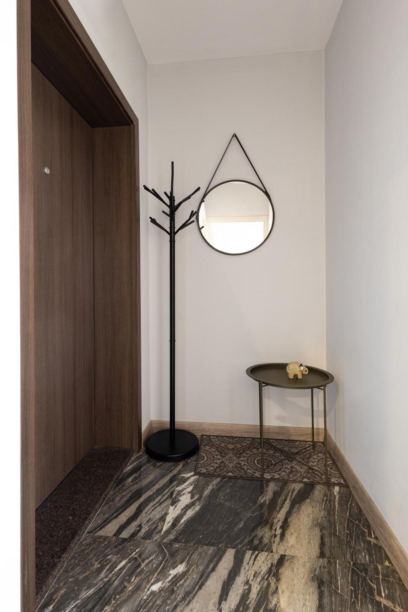 Central Point Premium + Roese Buitenkant foto
